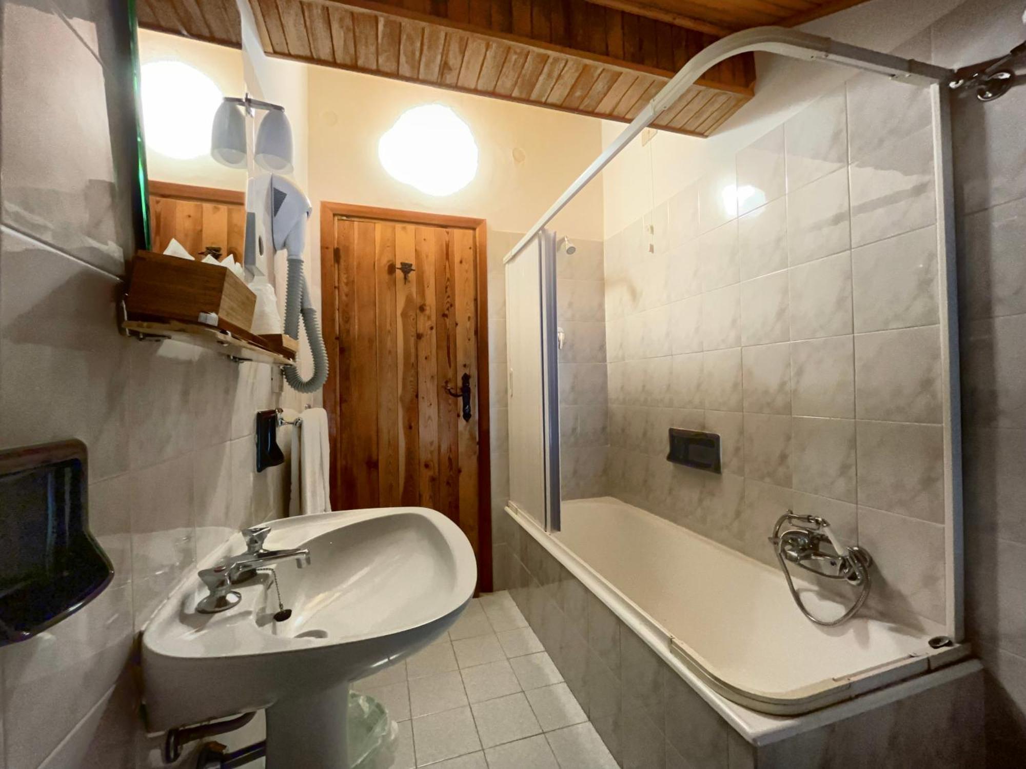 Hotel Garni Mille Pini Scanno Exterior photo
